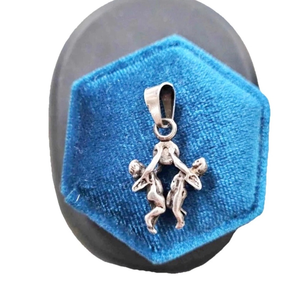 Vintage Small Zodiac Gemini/Angels Pendant Sterling Silver 925